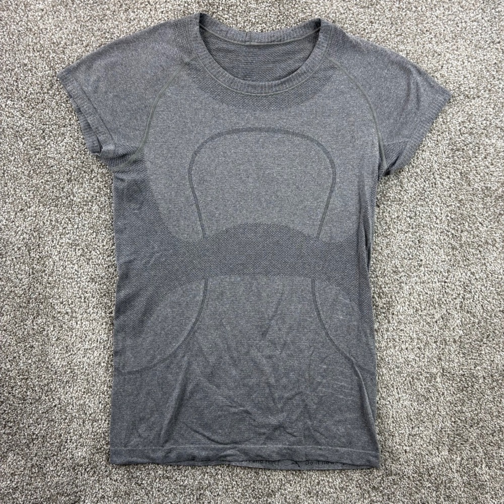 Lululemon Swiftly Tech Short Sleeve Crew Women's 6 Grey Athletic Top Stretch